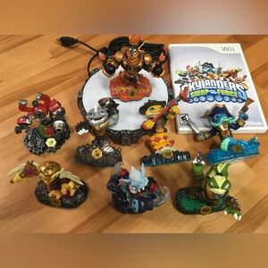 Nintendo Wii Skylander Swap Force Bundle